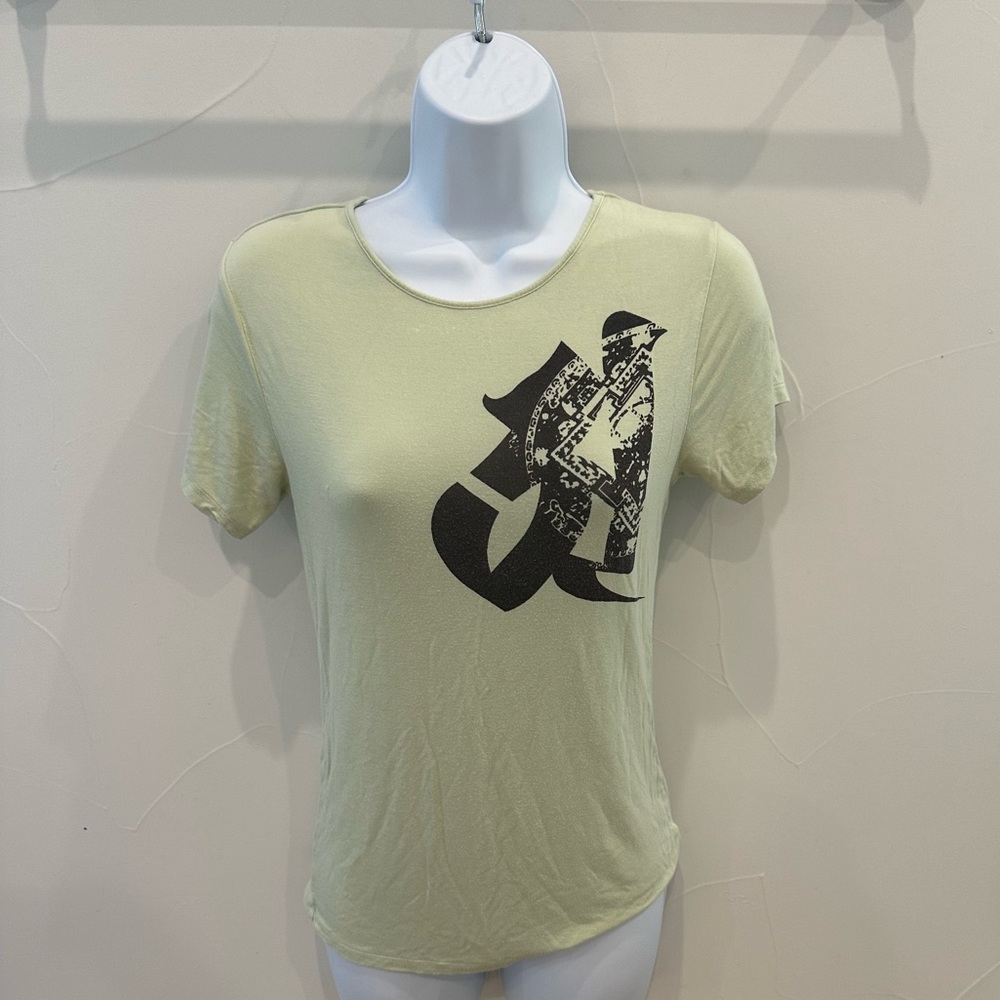 Sameunderneath San Damien green tee - Small